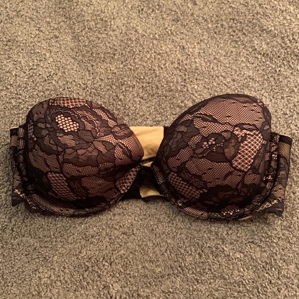 Victorias Secrets Laced bra